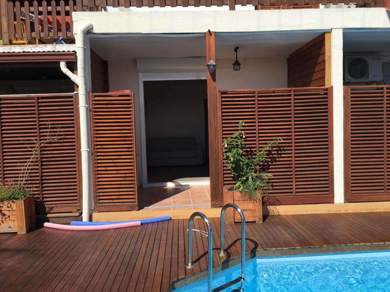 Gites La Nantillaise Bouillante Exterior foto